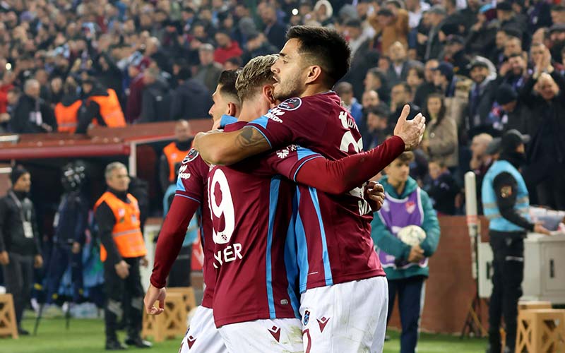 trabzonspor-vs-giresunspor-00h00-ngay-6-1-2023-1